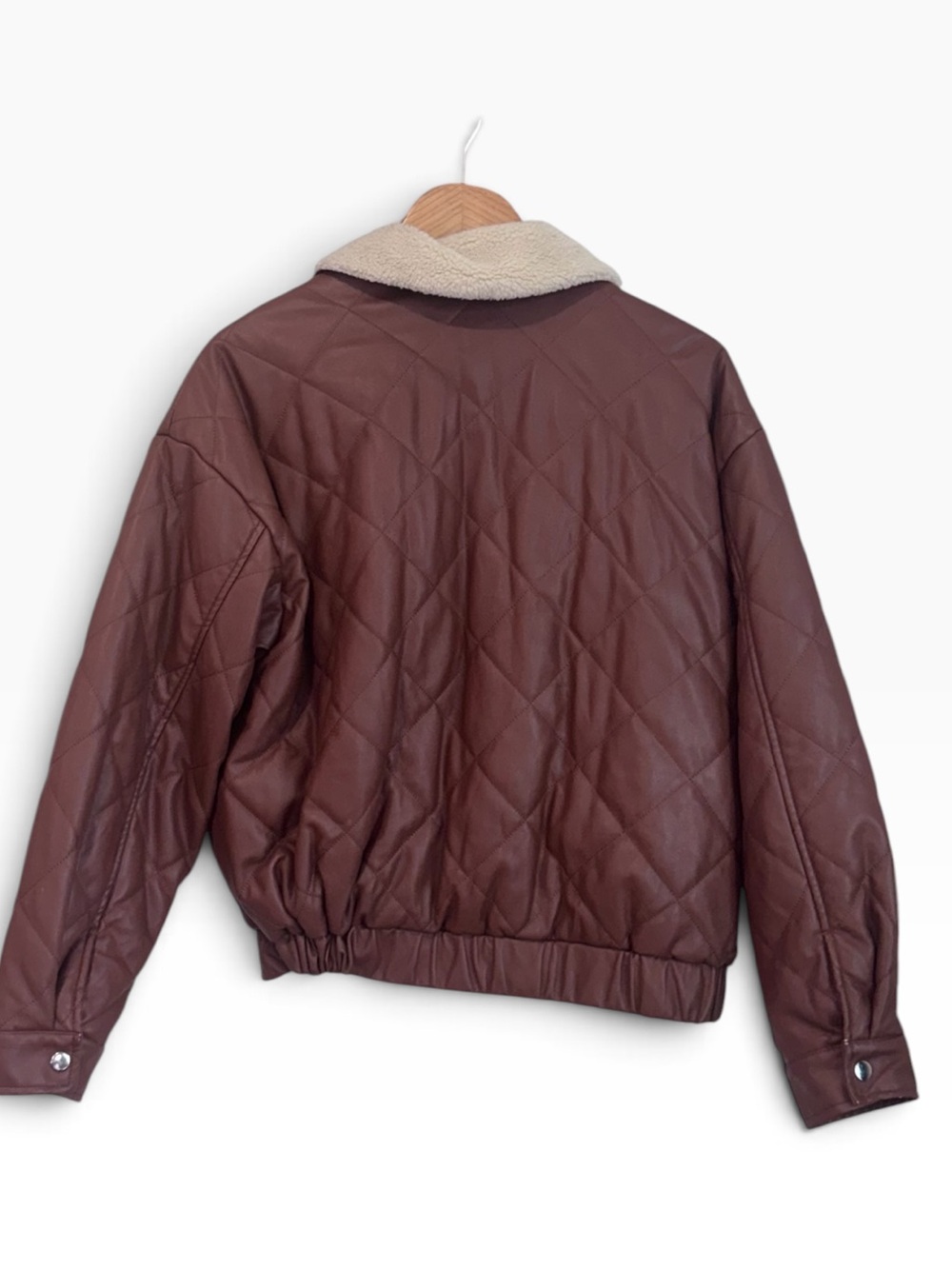 Forever 21 Brown Quilted Faux Leather Bomber Jacket with Sherpa Collar Size Larg - Picture 5 of 9